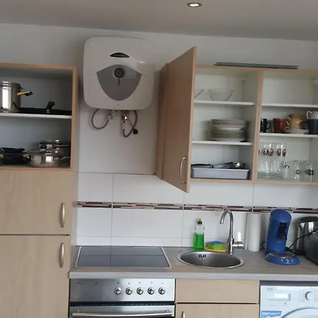 Hannover-linden, Falkenstr.1 Ap. 1 *