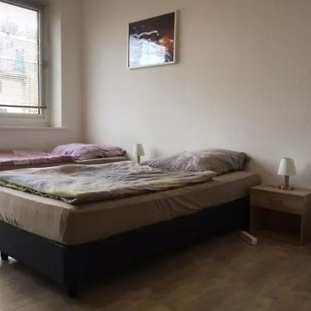 Hannover-linden, Falkenstr.1 Ap. 1 아파트 *